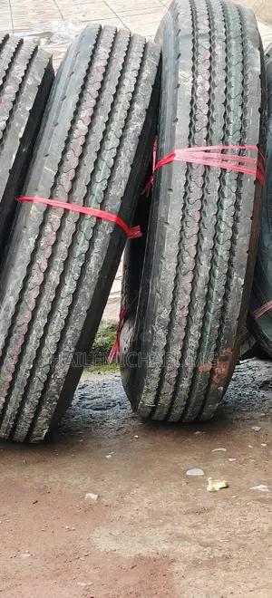 7.50 R16 for Toyota Longbase and Pickup Tyre Bridgestone