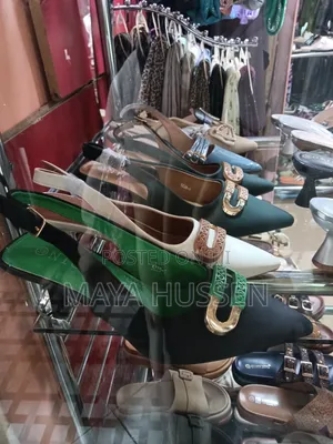 Slingback Kitten Heels With Buckle Detail