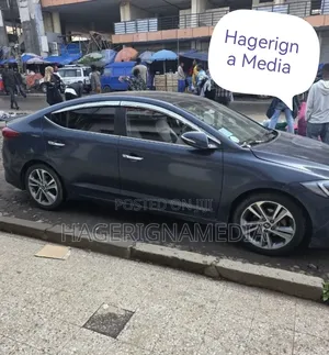 Hyundai Avante 2017 Blue