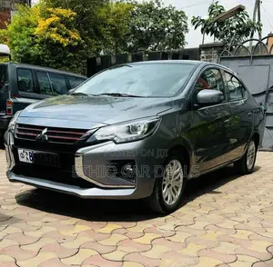 Mitsubishi Attrage 2021 Gray