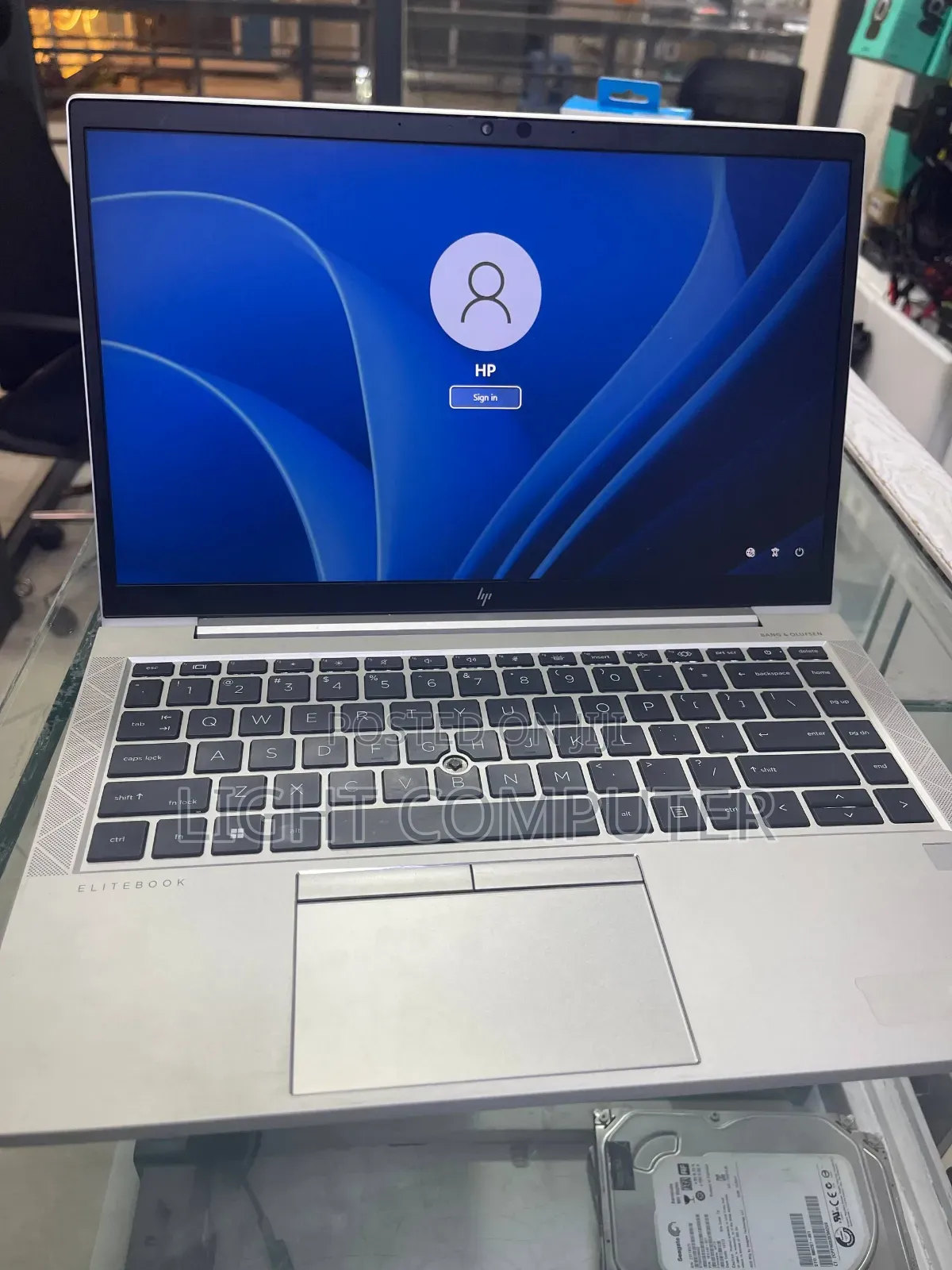 New Laptop HP EliteBook 840 16GB Intel Core i5 SSD 512GB