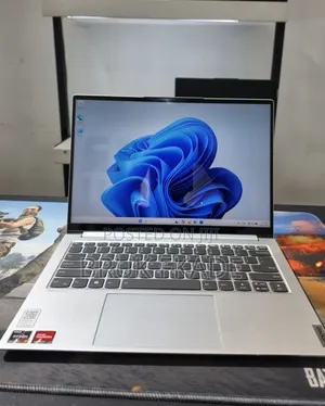 New Laptop Lenovo IdeaPad 720S 16GB AMD Ryzen 7 SSD 512GB