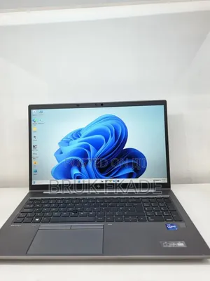New Laptop HP ZBook 15 16GB Intel Core i7 SSD 512GB