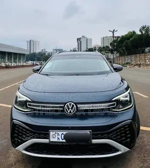Volkswagen ID.6 2022 Blue