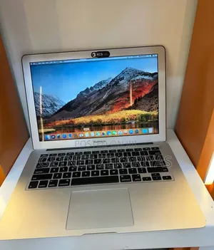 New Laptop Apple MacBook Air 2017 8GB Intel Core i5 SSD 256GB
