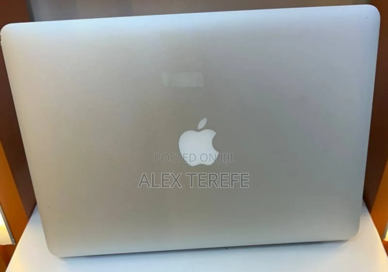 New Laptop Apple MacBook Air 2017 8GB Intel Core i5 SSD 256GB