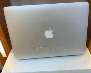 New Laptop Apple MacBook Air 2017 8GB Intel Core i5 SSD 256GB