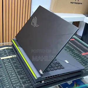 New Laptop Asus ROG Strix G15 16GB Intel Core i9 SSD 1T