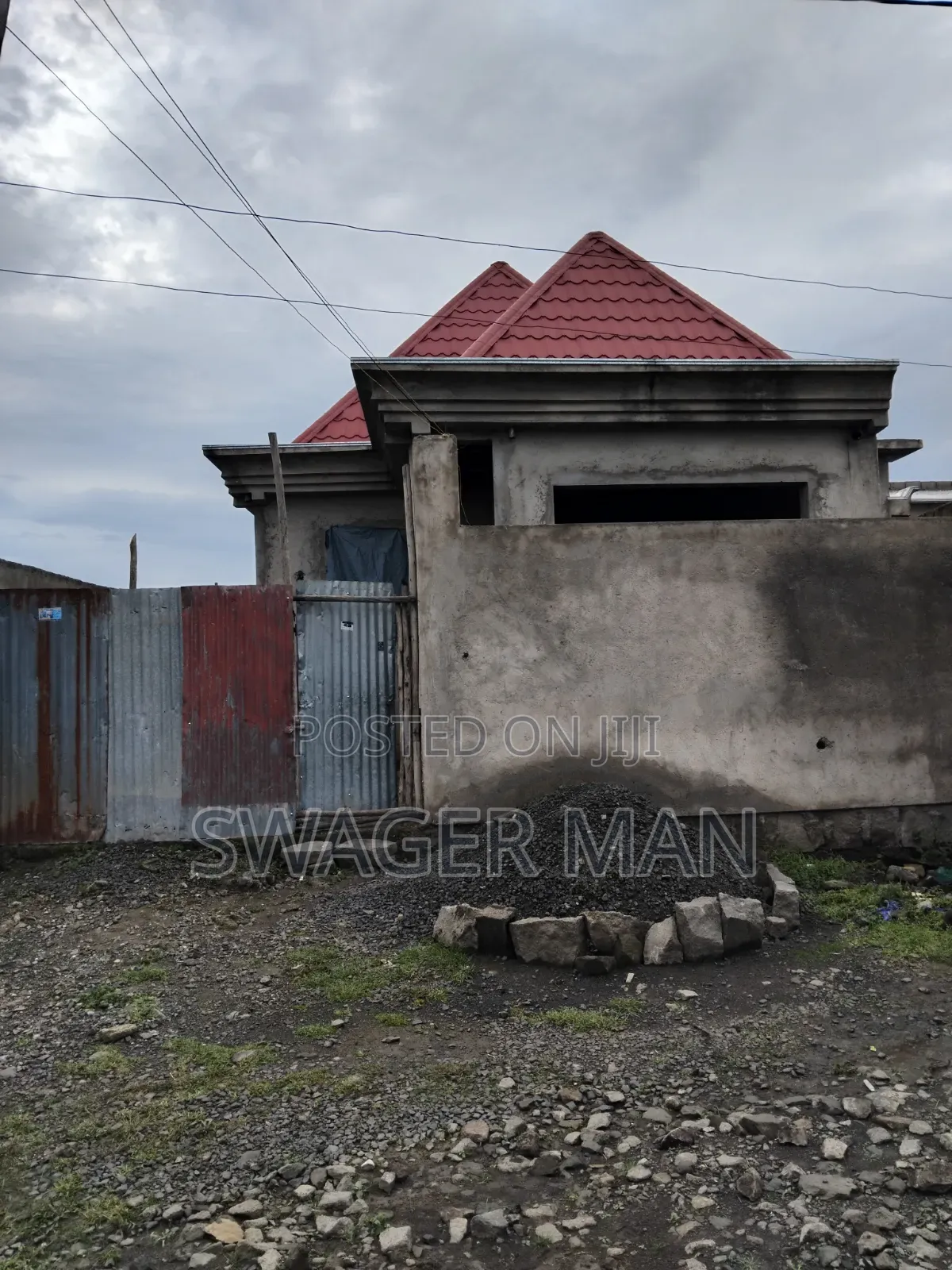 4bdrm Villa in Abure Sefr, Yeka for sale