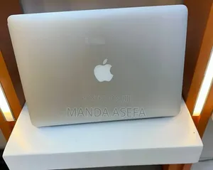 New Laptop Apple MacBook Air 2017 8GB Intel Core i5 SSD 256GB