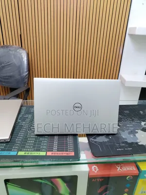 New Laptop Dell XPS 15 16GB Intel Core i7 SSD 512GB