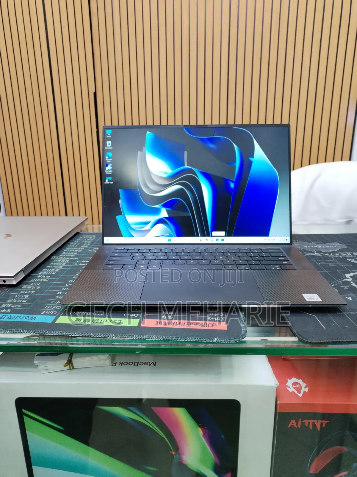 New Laptop Dell XPS 15 16GB Intel Core i7 SSD 512GB
