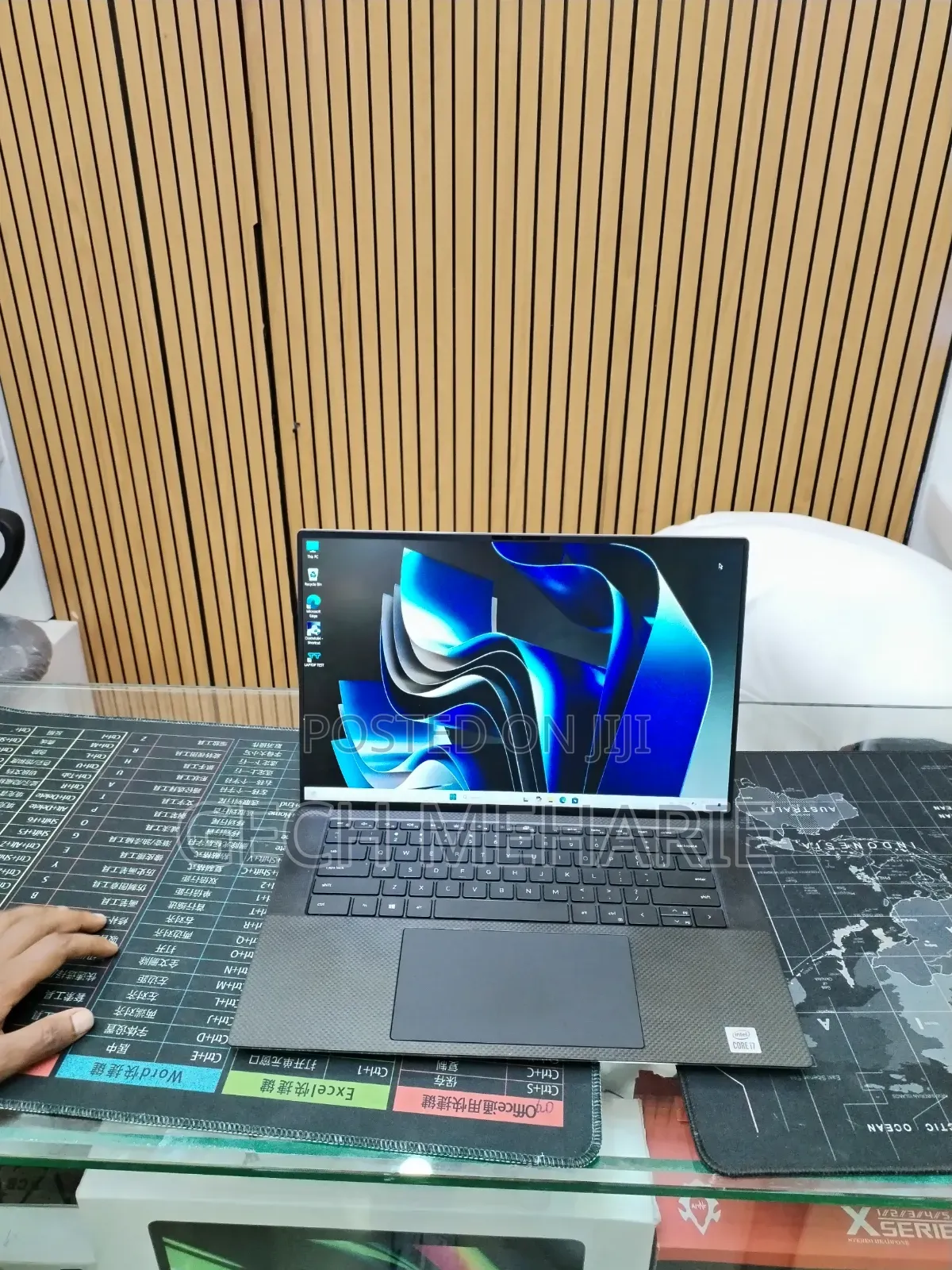 New Laptop Dell XPS 15 16GB Intel Core i7 SSD 512GB