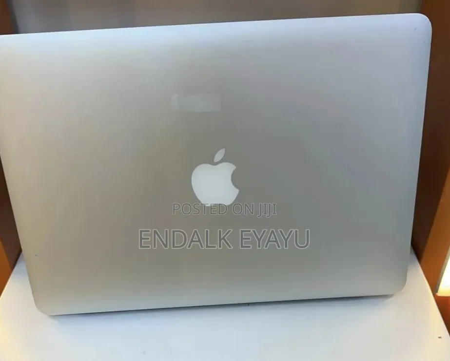 New Laptop Apple MacBook Air 2017 8GB Intel Core i5 SSD 256GB