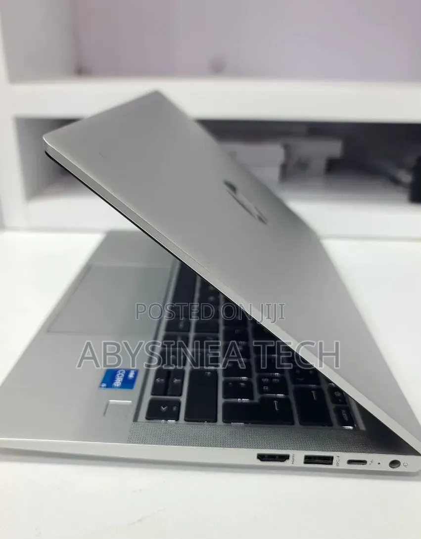 New Laptop HP ProBook 640 G8 16GB Intel Core i5 SSD 512GB