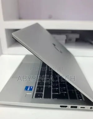 New Laptop HP ProBook 640 G8 16GB Intel Core i5 SSD 512GB