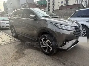 Toyota Rush 2023 Brown