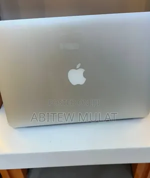 New Laptop Apple MacBook Air 2017 8GB Intel Core i5 SSD 256GB
