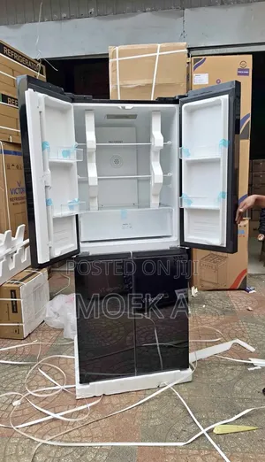 Boss 750 Four Door Refrigerator