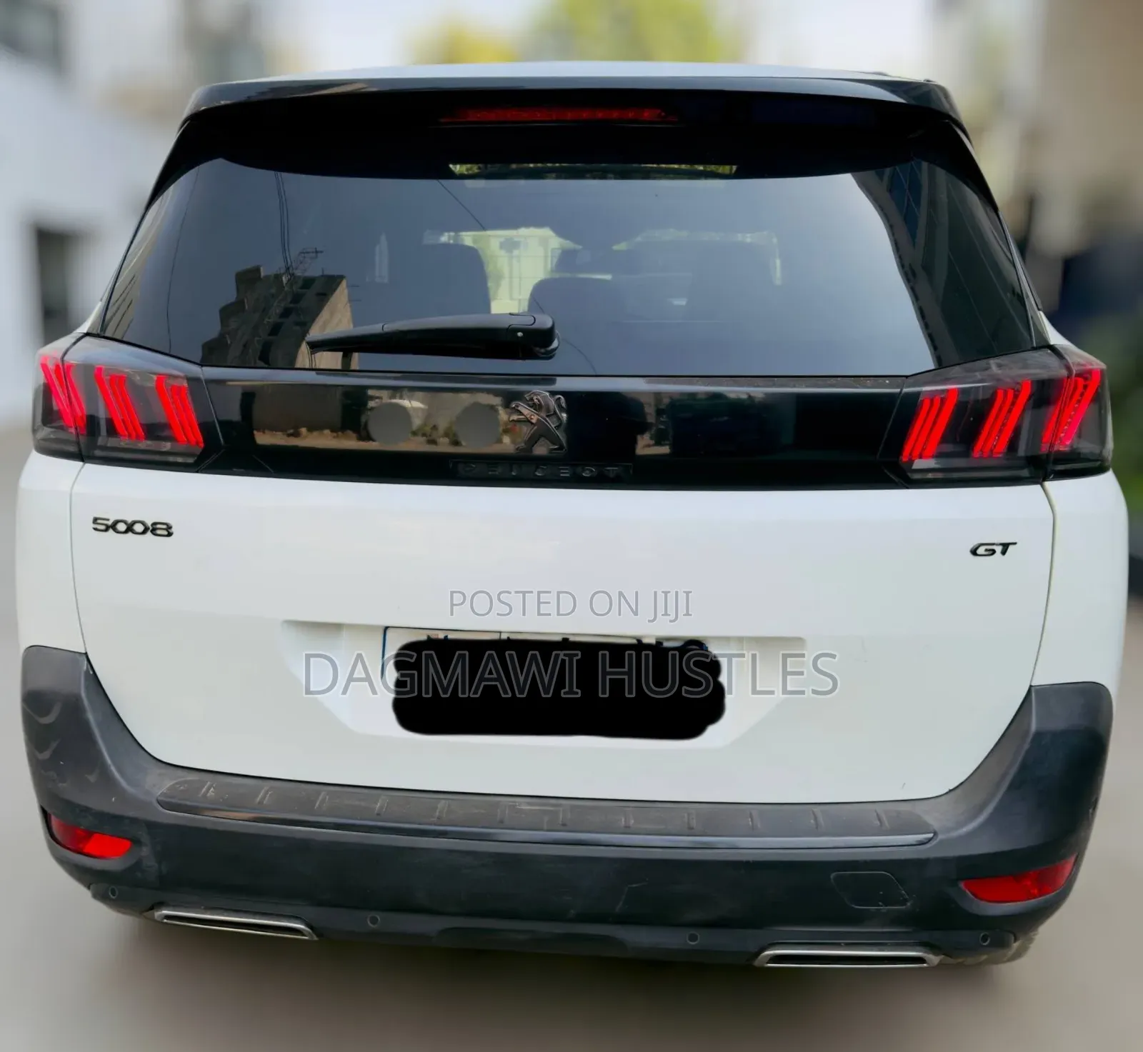 Peugeot 5008 2022 White