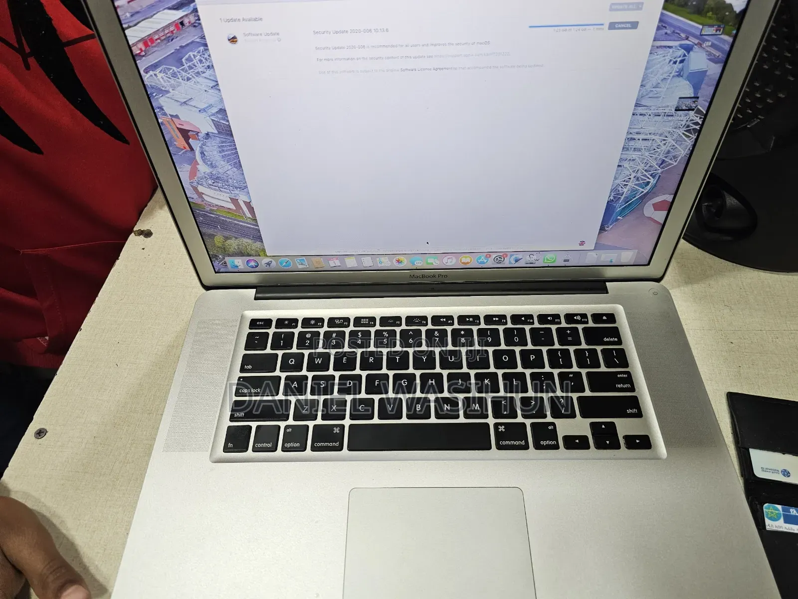 New Laptop Apple MacBook 2011 4GB Intel Core i7 SSD 500GB