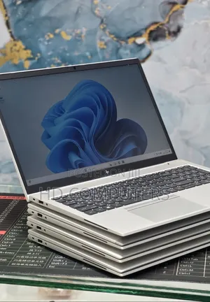 New Laptop HP EliteBook 850 G8 16GB Intel Core i7 SSD 512GB