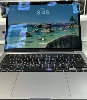 New Laptop Apple MacBook Pro 2021 M1 16GB Apple M1 SSD 256GB