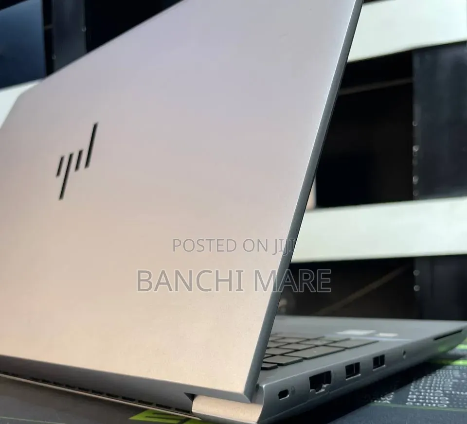 New Laptop HP ZBook 15 32GB Intel Core i9 SSD 512GB