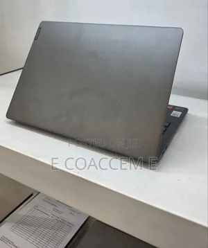New Laptop Lenovo 16GB AMD Ryzen 7 SSD 512GB