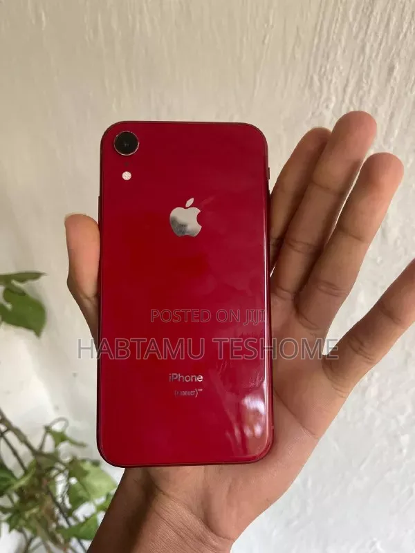 Apple iPhone XR 64 GB Red