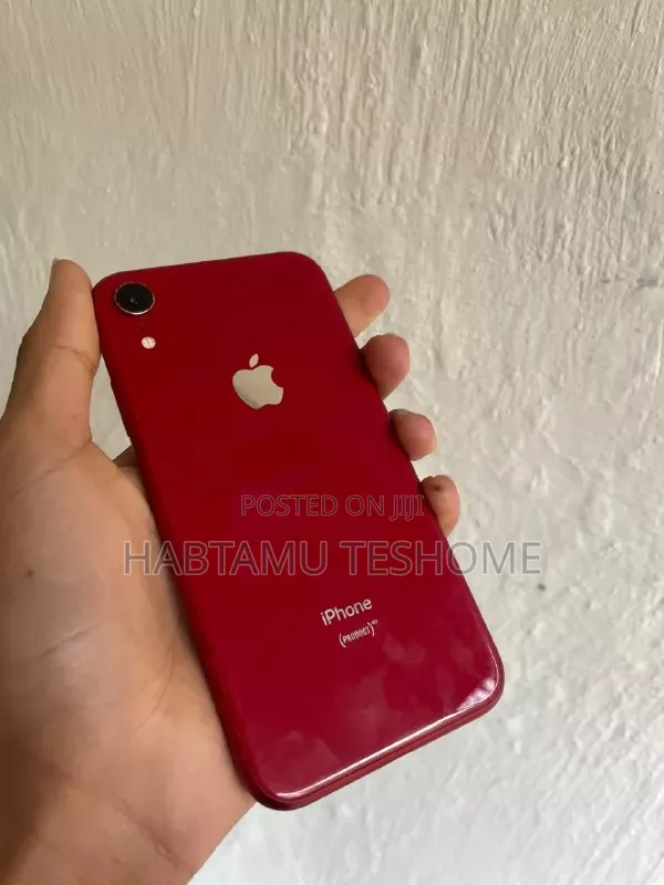 Apple iPhone XR 64 GB Red