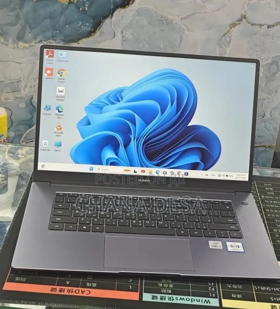 New Laptop Huawei 8GB Intel Core i3 SSD 256GB