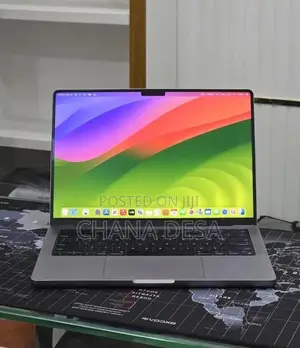 New Laptop Apple MacBook Pro 2023 M3 8GB Apple M3 Pro SSD 512GB