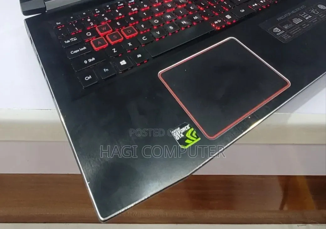 New Laptop Acer Predator 15 16GB Intel Core i7 HDD+SSD 256GB