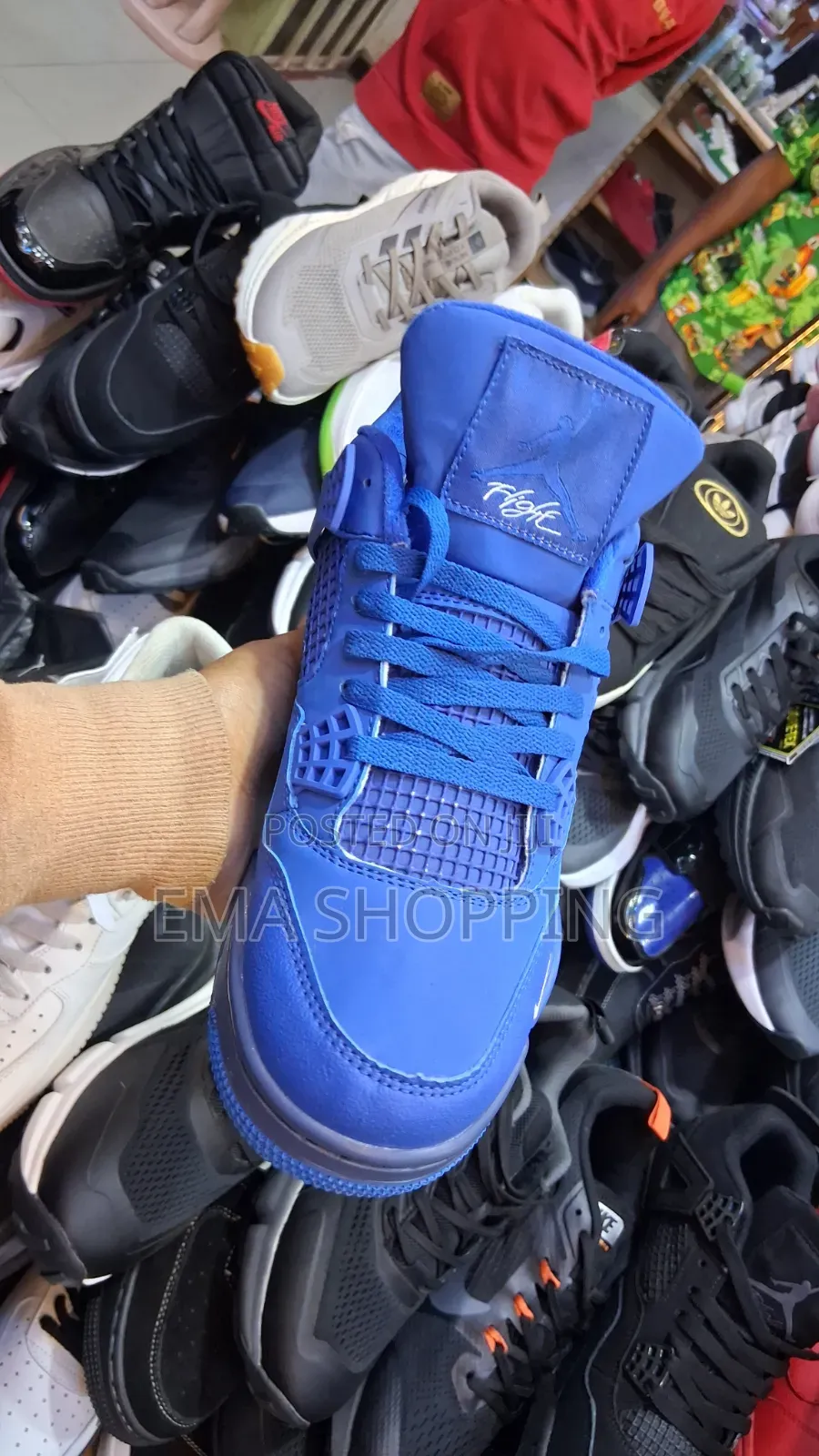 Air Jordan 4 Retro Brand New