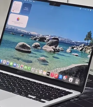 New Laptop Apple MacBook Air 2024 M3 16GB Apple M3 SSD 256GB