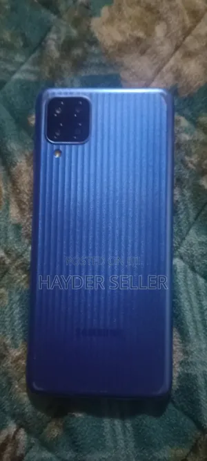 Samsung Galaxy F12 128 GB Blue