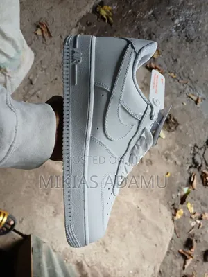 Nike Air Force Low