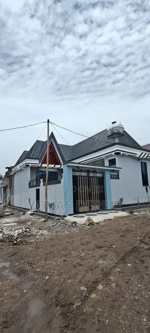 Furnished 6bdrm House in ዱከም, East Shewa for sale