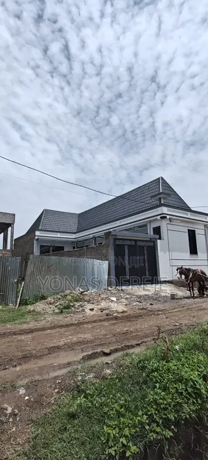 Furnished 8bdrm House in Dukem, East Shewa for sale