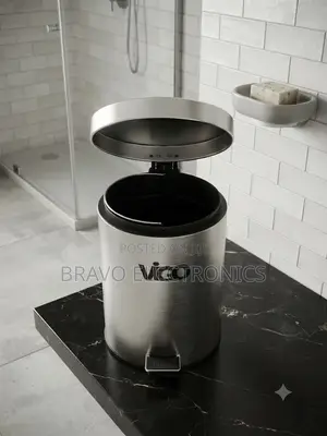 VIGO 5-Liter Stainless Steel Pedal Dust Bin.