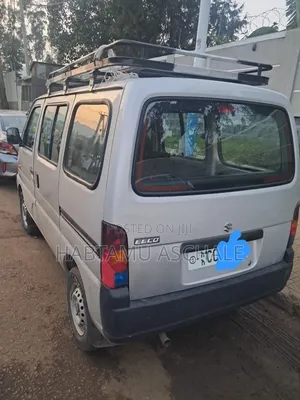 Suzuki Eeco 2025 Silver