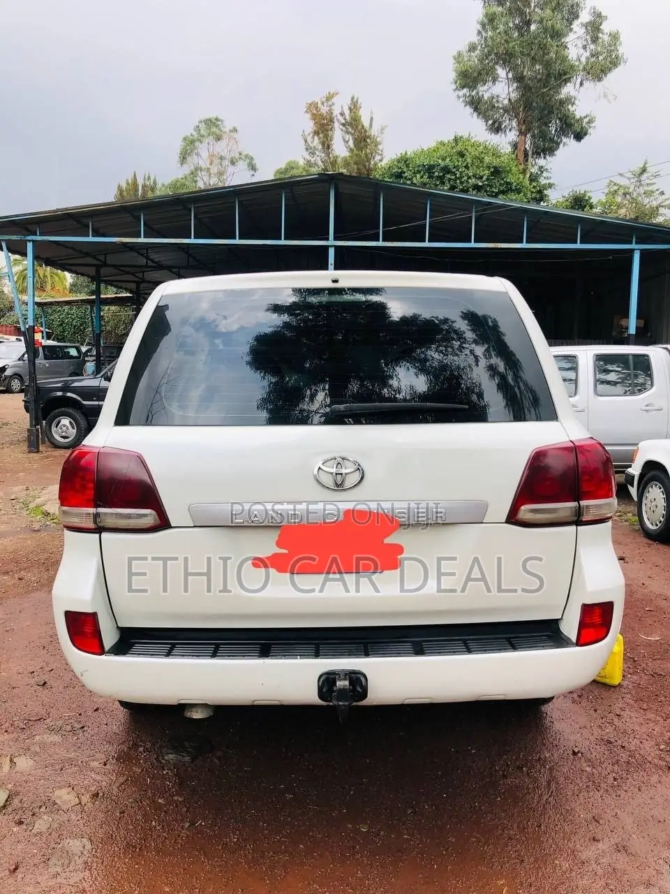 Toyota Land Cruiser 2009 White