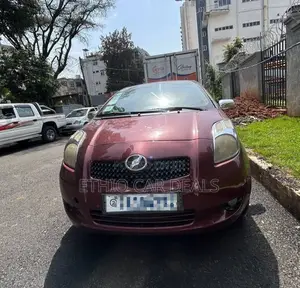 Toyota Yaris 2007 Burgundy