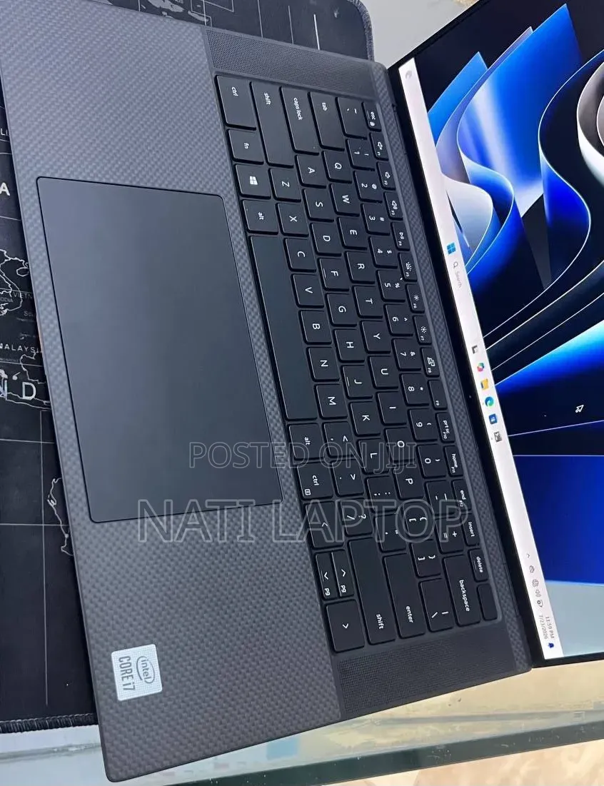 New Laptop Dell XPS 15 16GB Intel Core i7 SSD 512GB