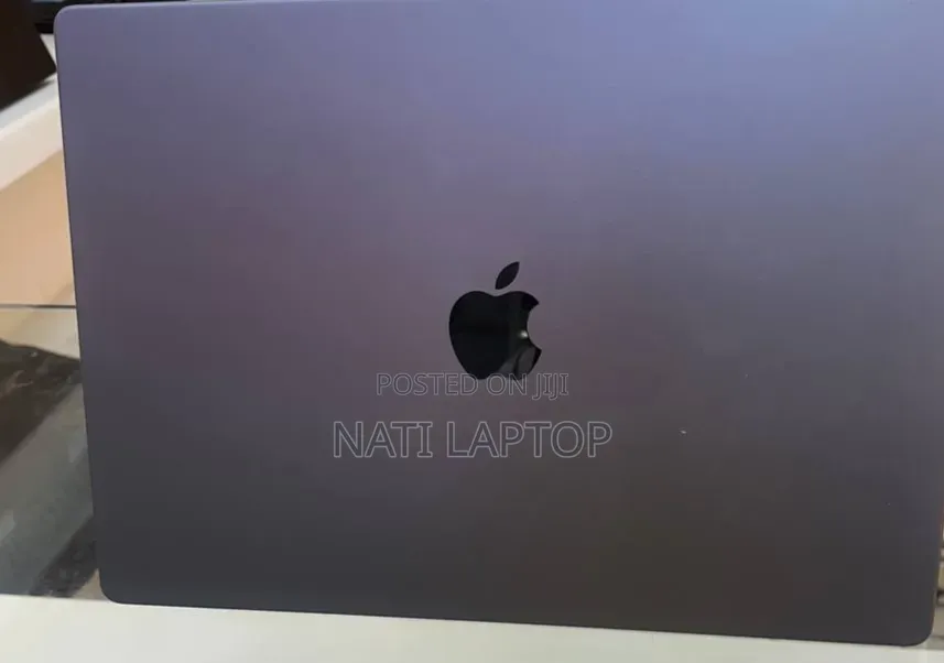 New Laptop Apple MacBook Pro 2021 M1 32GB Apple M1 SSD 512GB