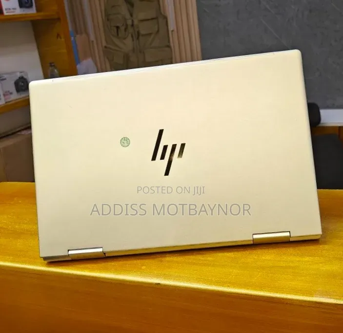 New Laptop HP Envy x360 16GB Intel Core i7 SSD 1T