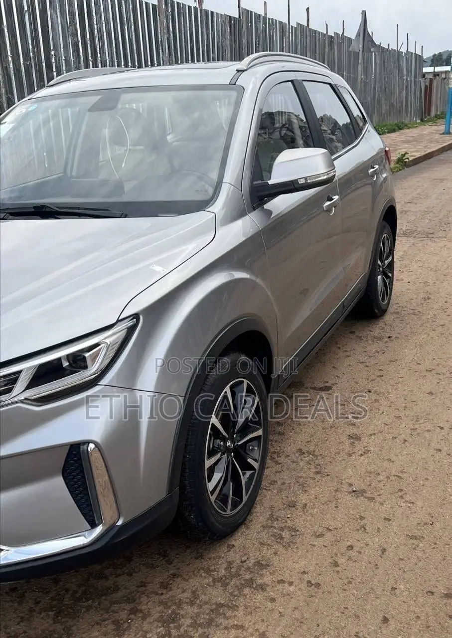 Bestune T77 1.2 FWD 2020 Silver