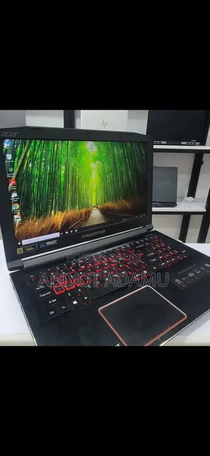 New Laptop Acer Predator Helios 300 16GB Intel Core i7 SSHD+SSD 1T