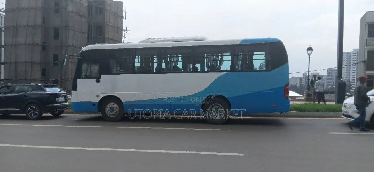 Bus 2012